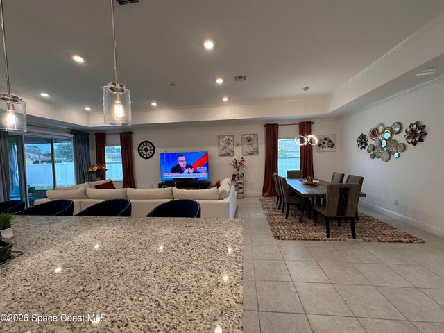 1230 Island Avenue NW, Palm Bay, FL 32907