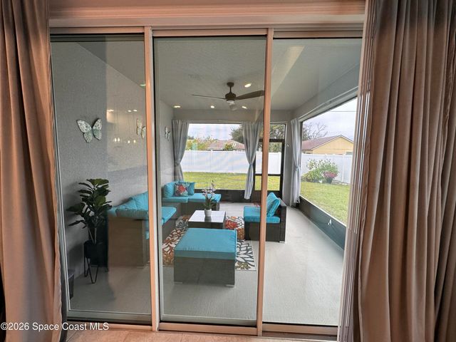 1230 Island Avenue NW, Palm Bay, FL 32907