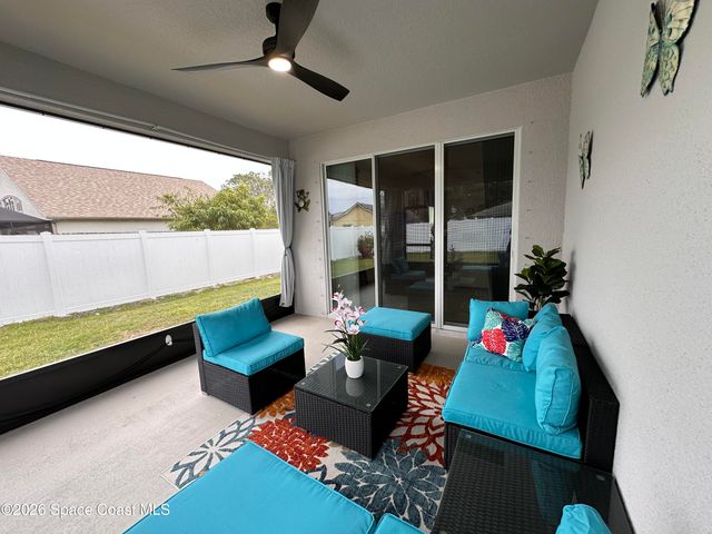 1230 Island Avenue NW, Palm Bay, FL 32907