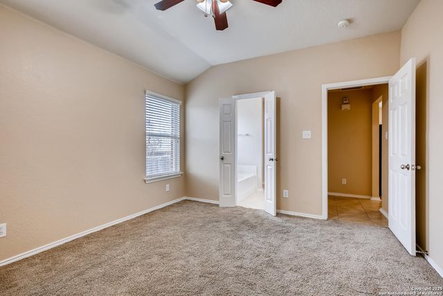 6427 ITHACA FLS, San Antonio, TX 78239