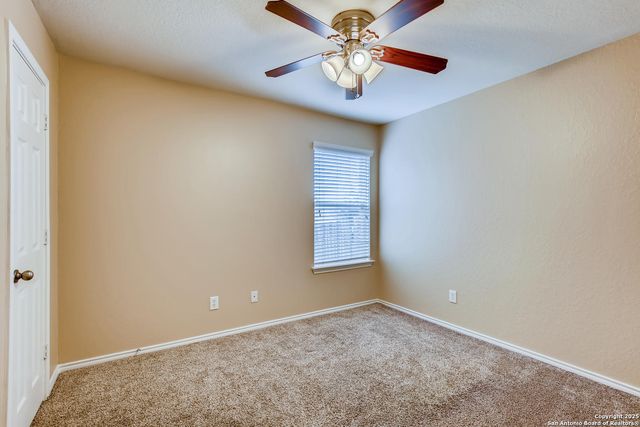 6427 ITHACA FLS, San Antonio, TX 78239