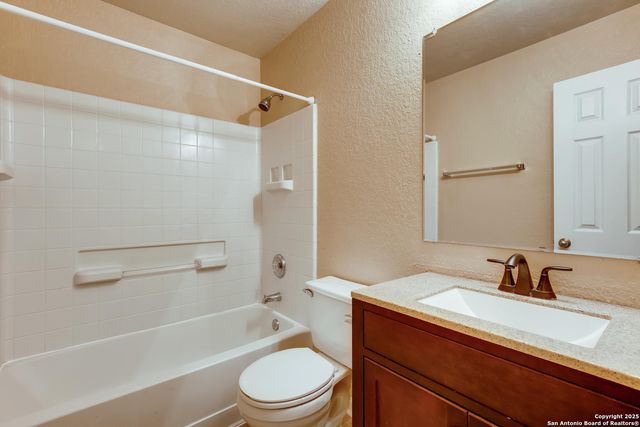 6427 ITHACA FLS, San Antonio, TX 78239