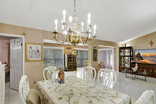 2077 SW 15th Place, Deerfield Beach, FL 33442