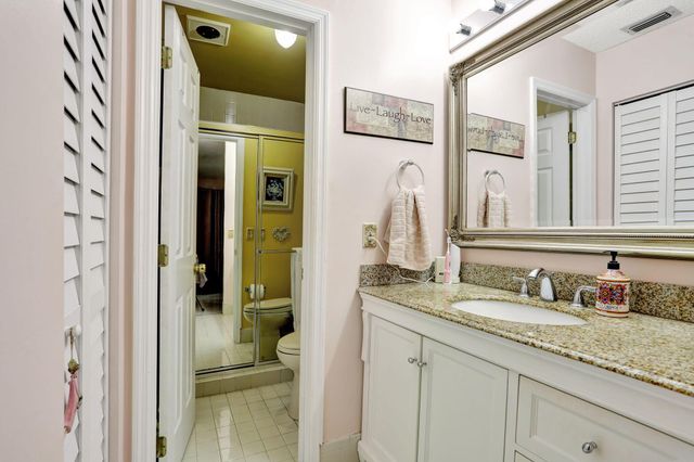 2077 SW 15th Place, Deerfield Beach, FL 33442