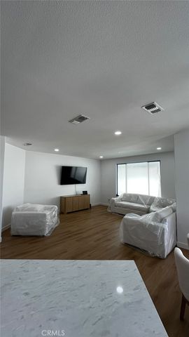 1160 Vallejo, Perris, CA 92571