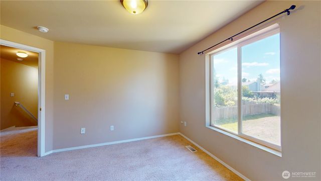 1720 S 85th Street Court, Tacoma, WA 98444