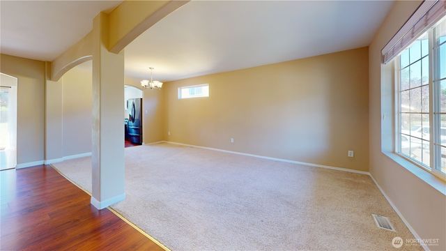 1720 S 85th Street Court, Tacoma, WA 98444