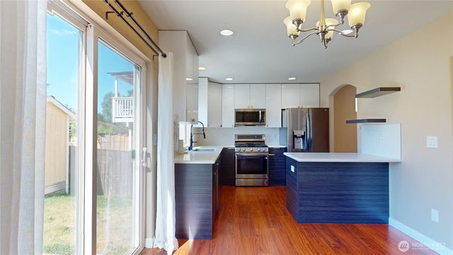 1720 S 85th Street Court, Tacoma, WA 98444