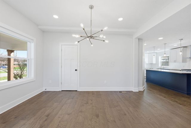 667 E College Avenue, Westerville, OH 43081