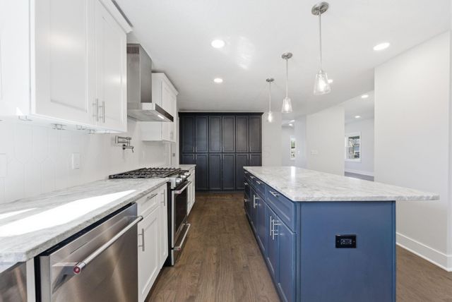 667 E College Avenue, Westerville, OH 43081