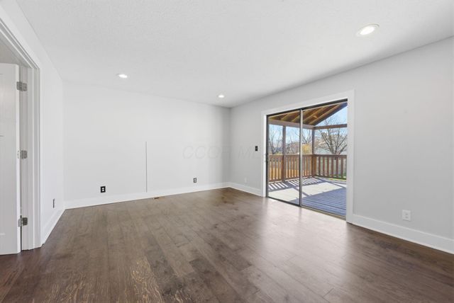 667 E College Avenue, Westerville, OH 43081