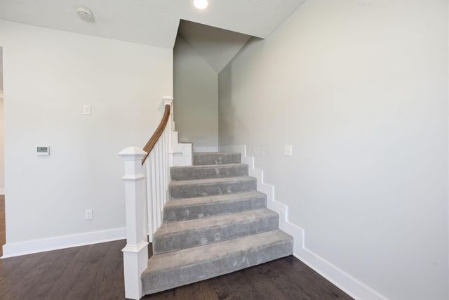 667 E College Avenue, Westerville, OH 43081