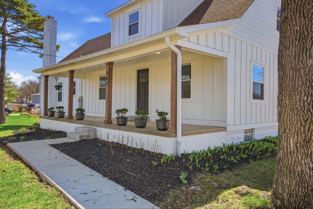 667 E College Avenue, Westerville, OH 43081