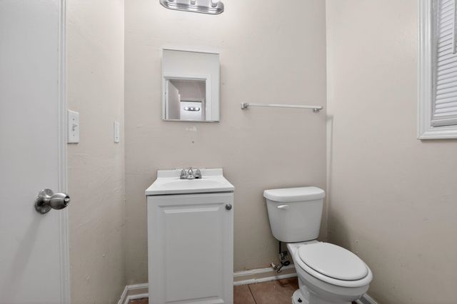 4725 LOFTS RD, Memphis, TN 38118