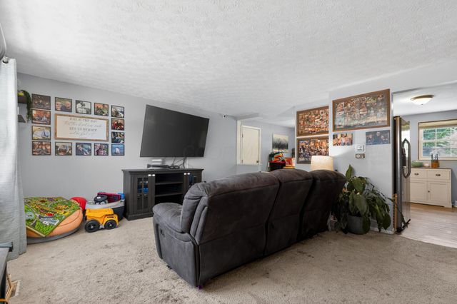 2261 Quartz Street, Grove City, OH 43123