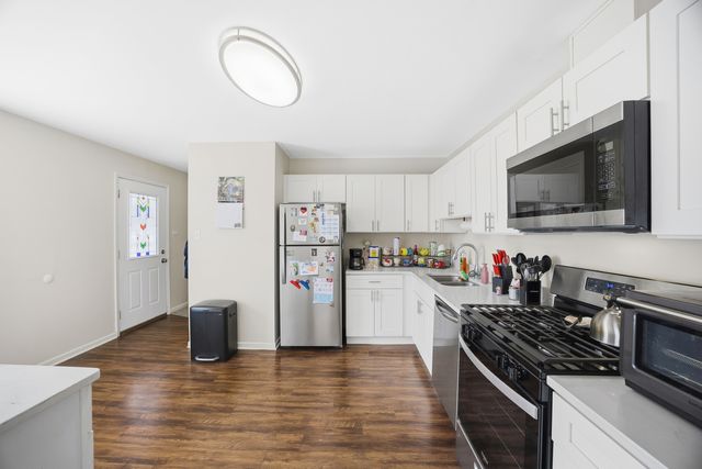 22106 E Churchill Drive, Richton Park, IL 60471