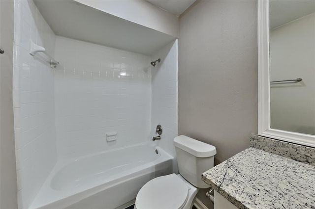 17111 Cradle Cove Court, Houston, TX 77095