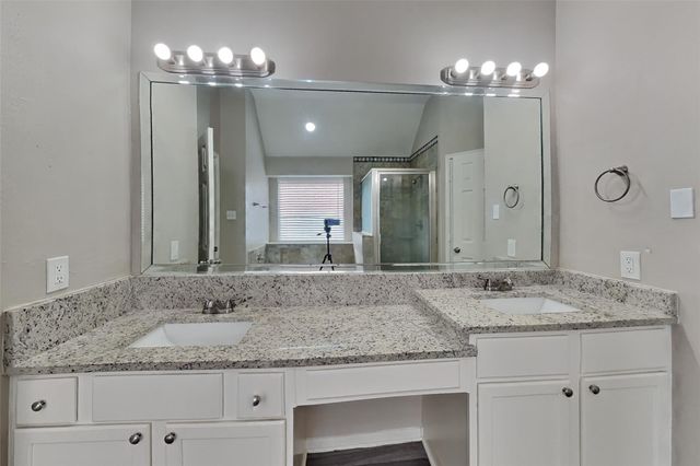 17111 Cradle Cove Court, Houston, TX 77095