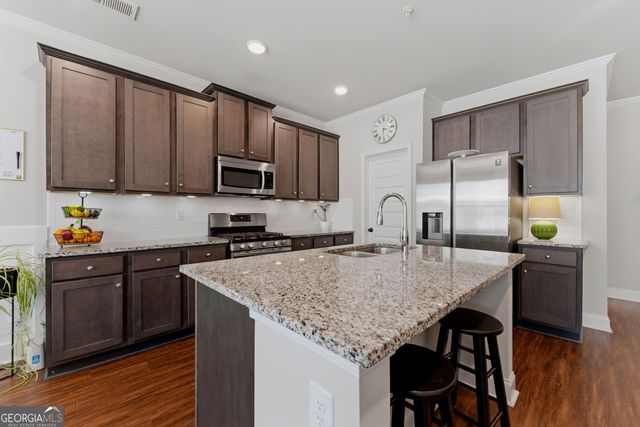 366 Cherryhill Lane, Woodstock, GA 30188