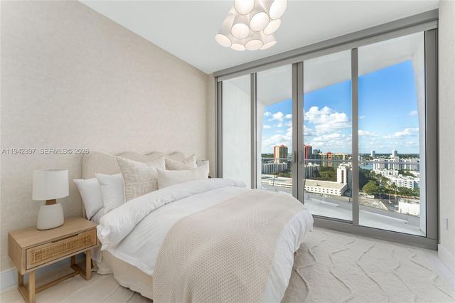 16901 Collins Ave 1605, Sunny Isles Beach, FL 33160