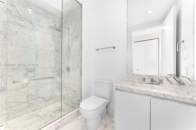 16901 Collins Ave 1605, Sunny Isles Beach, FL 33160