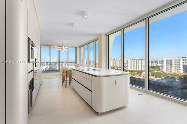 16901 Collins Ave 1605, Sunny Isles Beach, FL 33160