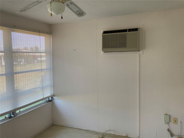 3318 VILLAGE GREEN DRIVE 823, Sarasota, FL 34239