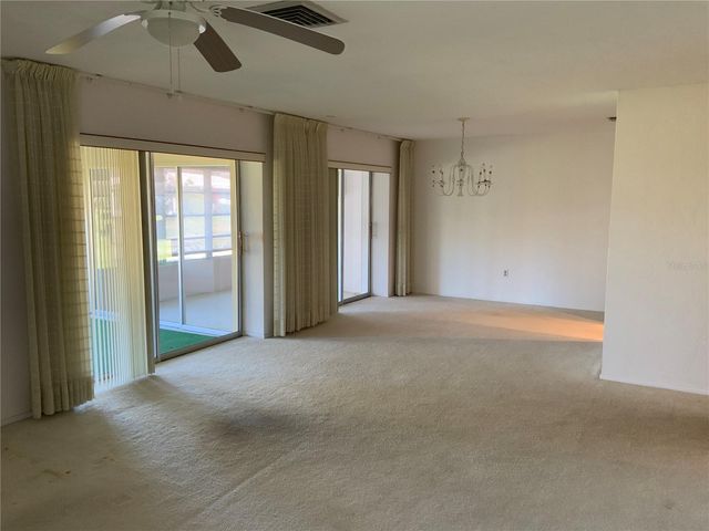 3318 VILLAGE GREEN DRIVE 823, Sarasota, FL 34239