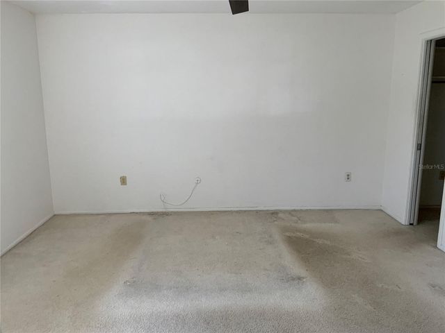 3318 VILLAGE GREEN DRIVE 823, Sarasota, FL 34239