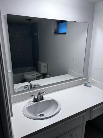 3318 VILLAGE GREEN DRIVE 823, Sarasota, FL 34239