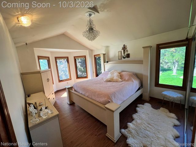 29839 Martell Court, Novi, MI 48377