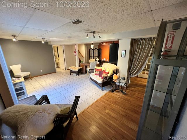 29839 Martell Court, Novi, MI 48377