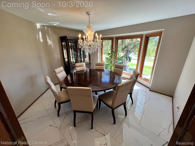 29839 Martell Court, Novi, MI 48377