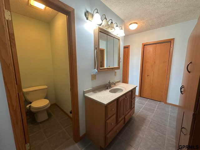 1328 County Road 1200 Road, Western, NE 68464