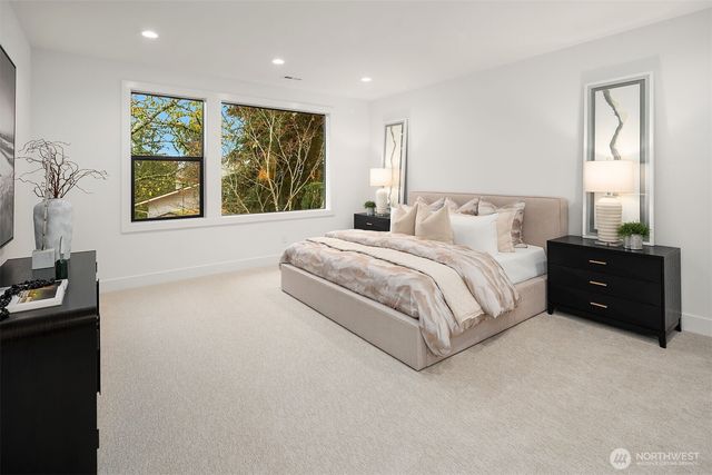 1904 169th Avenue NE, Bellevue, WA 98008