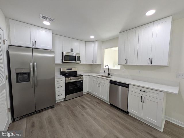 4508 KAY CT, Fredericksburg, VA 22408