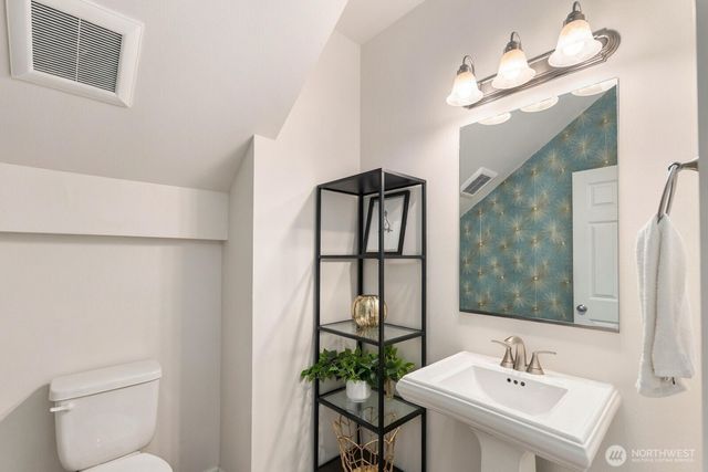 2013 SE 18th Court, Renton, WA 98055