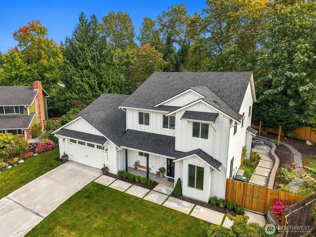 2013 SE 18th Court, Renton, WA 98055