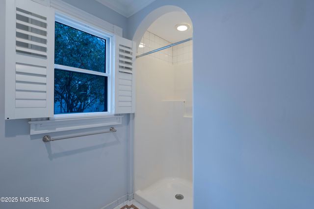 7 Allen Street, Rumson, NJ 07760