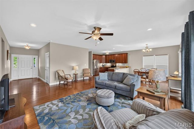 1125 Duxbury Lane, O'fallon, MO 63366