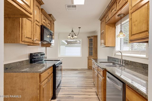 1311 Bruce Avenue, Eunice, LA 70535