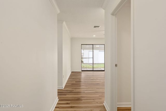 1311 Bruce Avenue, Eunice, LA 70535