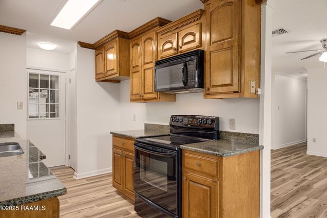 1311 Bruce Avenue, Eunice, LA 70535