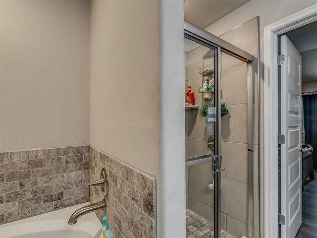 3404 NW 160th Street, Edmond, OK 73013