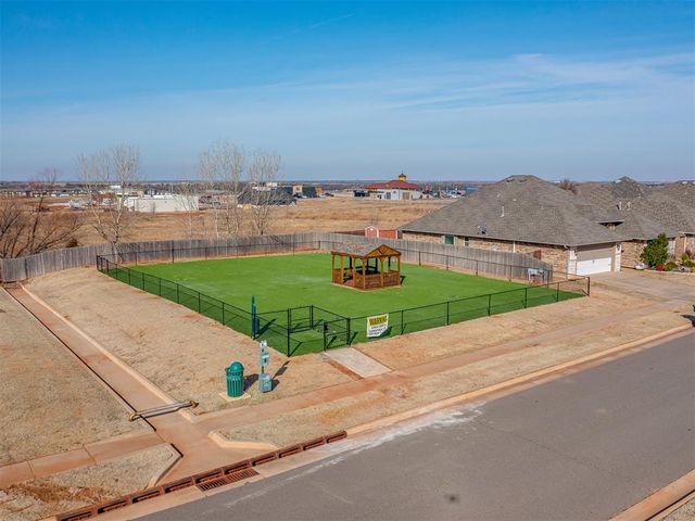 3404 NW 160th Street, Edmond, OK 73013