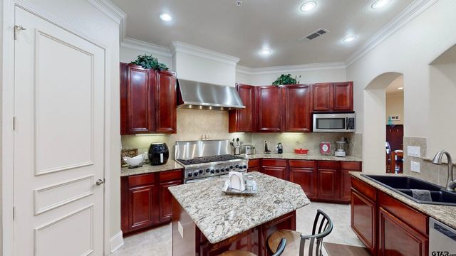 3351 Cascades Court #321, Tyler, TX 75709