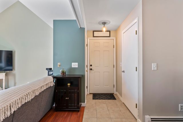 20 Franklin Heights, Rochester, NH 03867