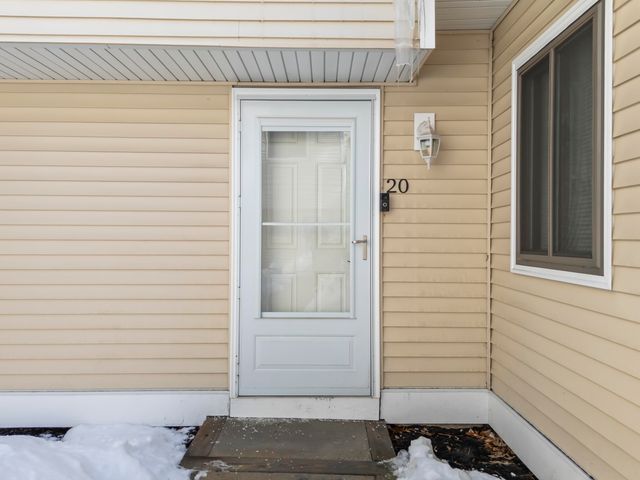 20 Franklin Heights, Rochester, NH 03867