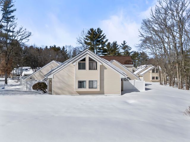 20 Franklin Heights, Rochester, NH 03867