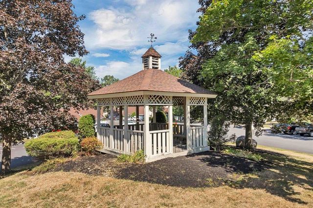 20 Franklin Heights, Rochester, NH 03867